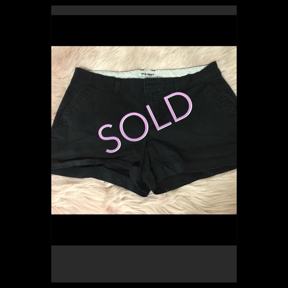 💝OLD Navy Mid-Rise Short 3”💝